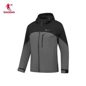 Woven windbreaker