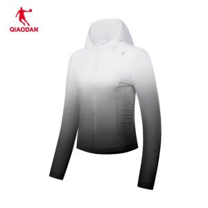 Outdoor sun-protection clothing